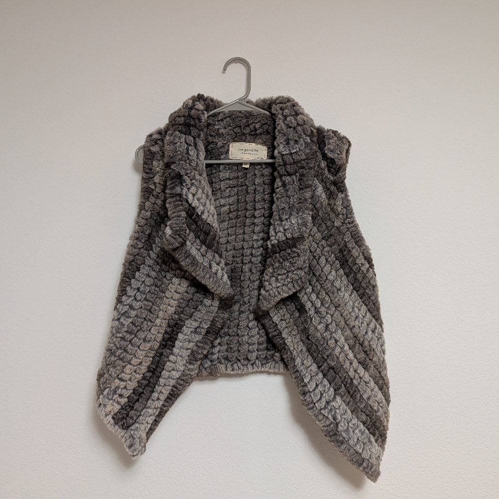Bagatelle Faux Fur Open Vest M
